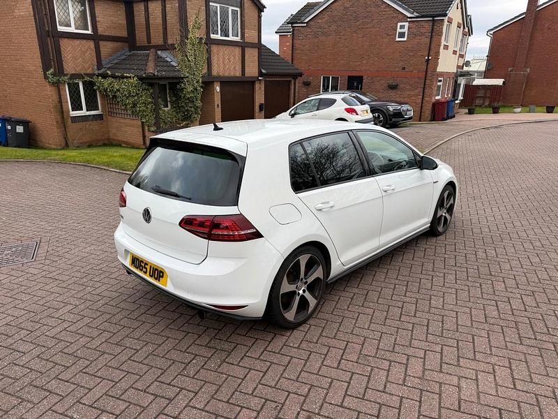 Używany VW Golf VII GTI 2015 Biały Hatchback