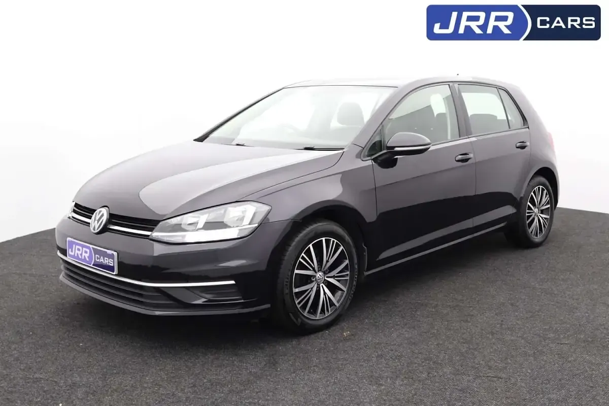 Used VW Golf VII SE 150 HP (110 kW) 2018 Black Hatchback