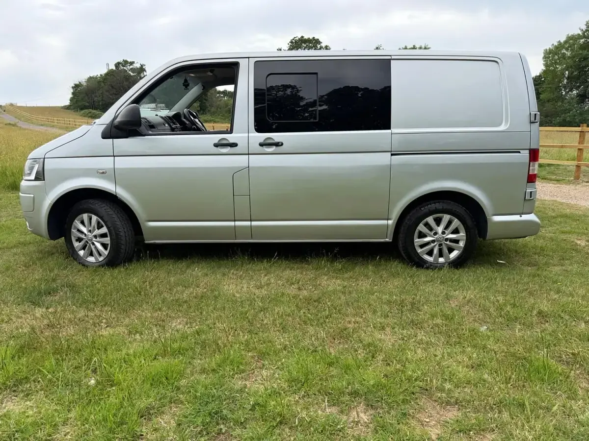 Used VW Transporter 102 HP (75 kW) 2012 Silver Van