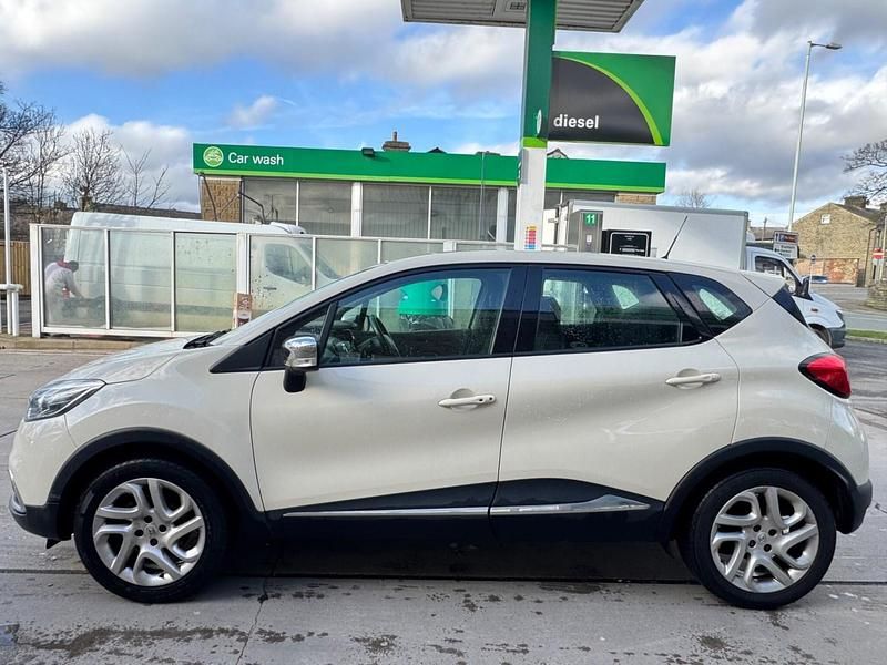 Usado Renault Captur Dynamique 2014 Bege SUV