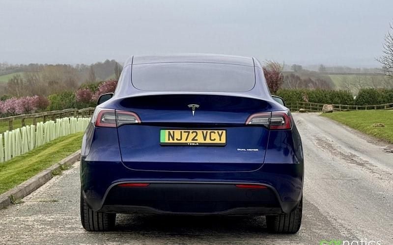 Usado Tesla Model Y Long Range AWD 286 kW (389 HP) 2025 SUV
