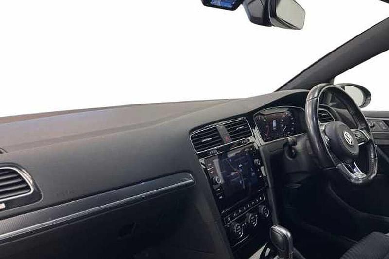 Used VW Golf VII R-line 150 HP (110 kW) 2019 Indium grey Hatchback