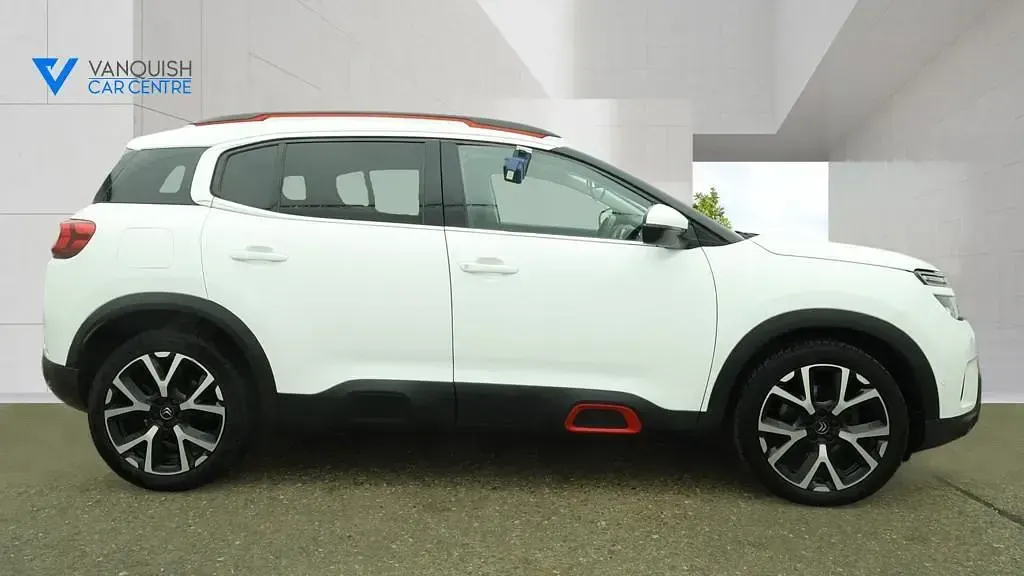 Used Citroën C5 Flair 2019 White Hatchback