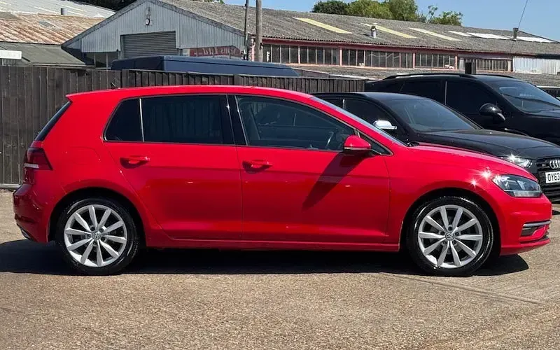 Used VW Golf VII GT 116 HP (85 kW) 2018 Red Hatchback