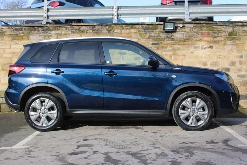 Nouă Suzuki Vitara 2026 Albastru SUV