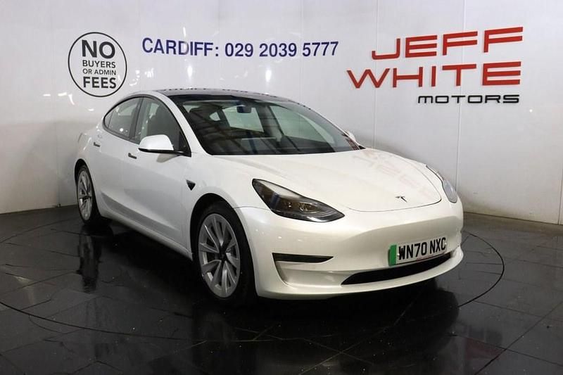White Used 2020 Tesla Model 3 Long Range AWD Sedan | £17,488 (Fair price) - Image 1/4