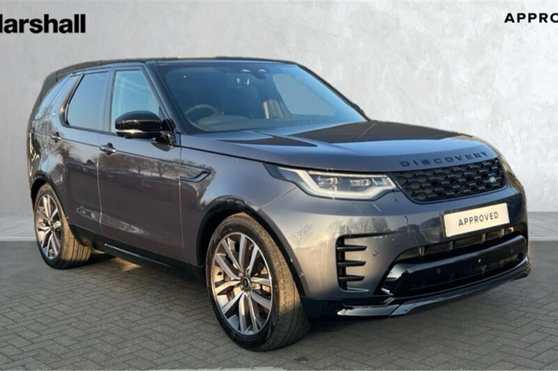 Varesine blue Used 2024 Land Rover Discovery 5 SE Dynamic SUV | £52,674 (Fair price) - Image 1/4