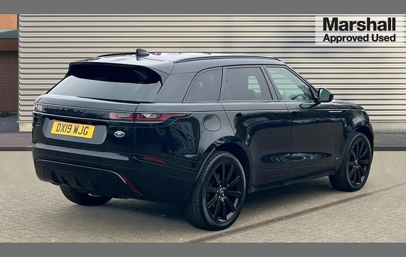 Used Land Rover Range Rover Velar R-Dynamic 250 HP (183 kW) 2019 Black SUV