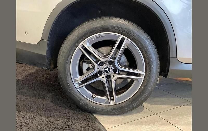 Used Mercedes GLC300e AMG line 301 HP (221 kW) 2021 Silver SUV