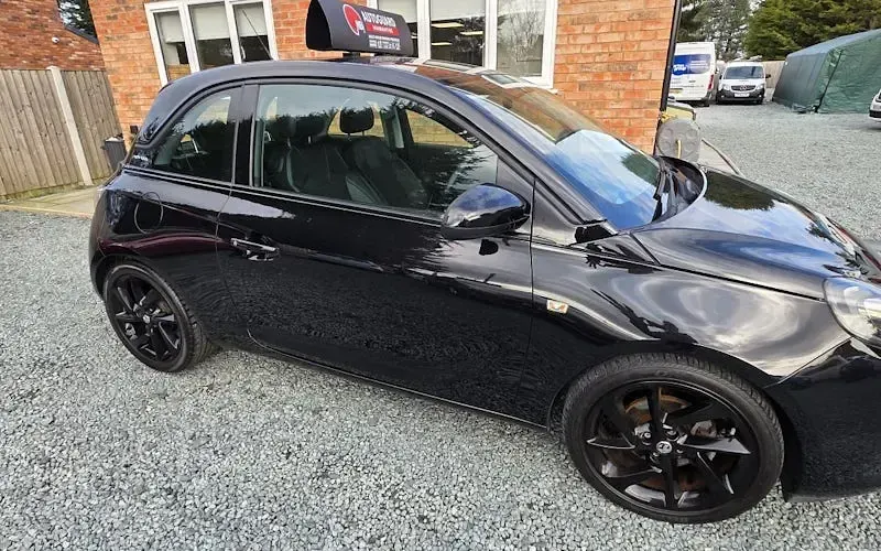 Second-hand Vauxhall Adam 69 CP (50 kW) 2019 Hatchback