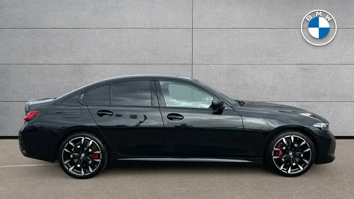 Used BMW 320 M Sport 181 HP (133 kW) 2025 Black Sedan