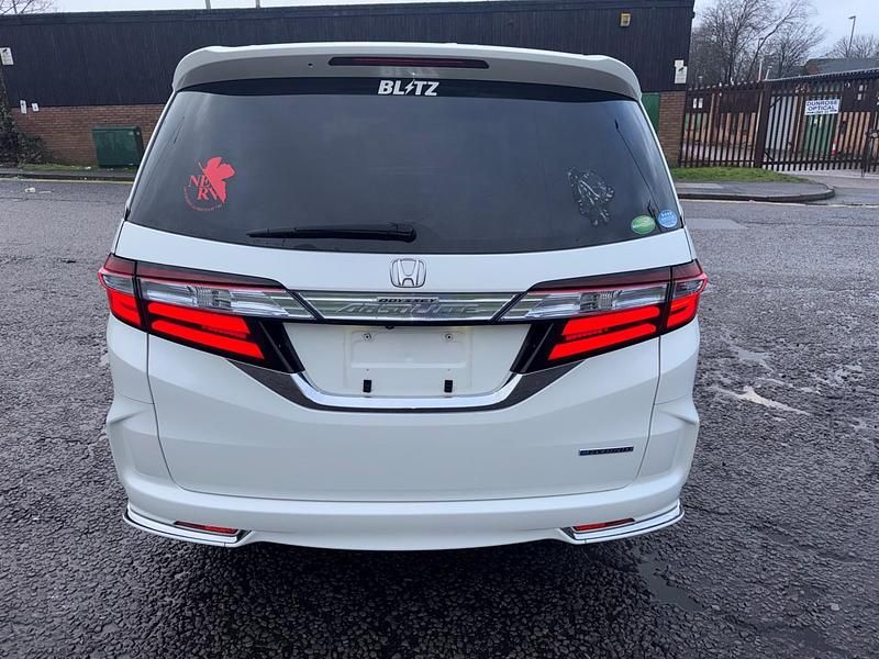 Used Honda Odyssey Hybrid 2017 White MPV