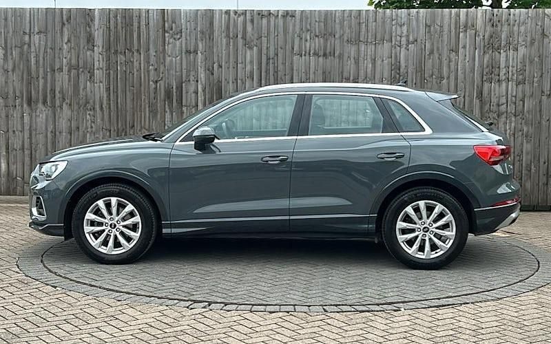 Used 2026 Audi Q3 Sport SUV | £27,399 - Image 1/4