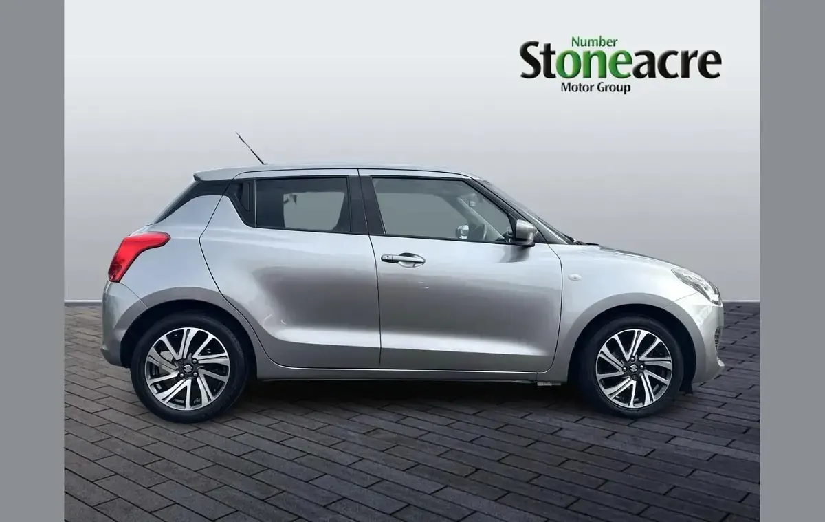 Used Suzuki Swift SZ-L 81 HP (59 kW) 2022 Silver Hatchback