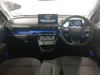 New Hyundai Inster 84 kW (115 HP) 2025 Solid  natural ivory Hatchback