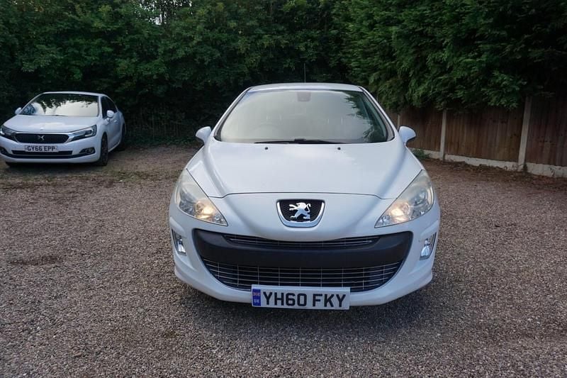 White Used 2010 Peugeot 308 Allure Hatchback | £700 (Super price) - Image 1/4