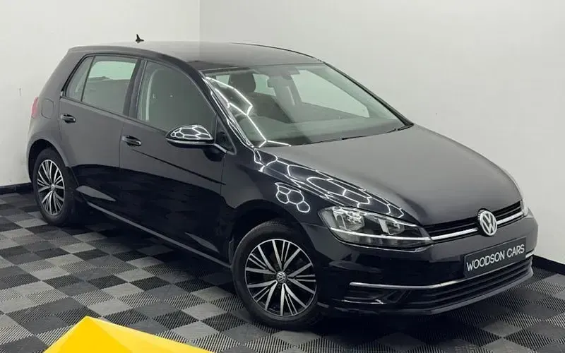 Begagnad VW Golf VII SE 125 HK (91 kW) 2017 Halvkombi
