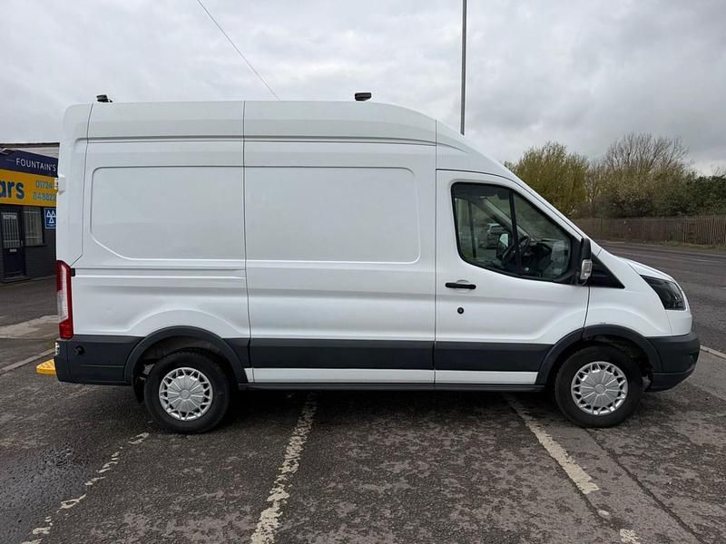 Used Ford Transit 2019 White MPV