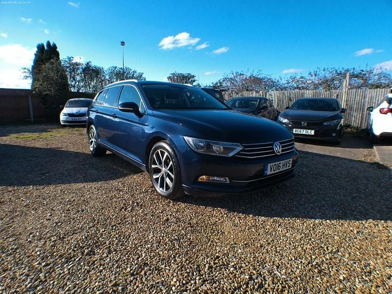 Used VW Passat Business 150 HP (110 kW) 2016 Blue Estate