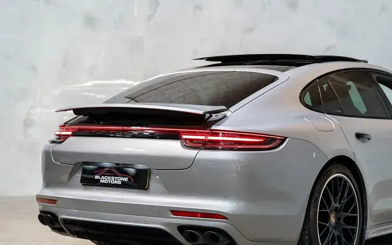 Used Porsche Panamera 4 E-Hybrid 462 HP (339 kW) 2019 Silver Hatchback