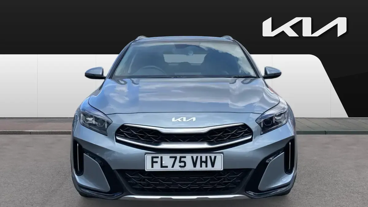 Used Kia XCeed 114 HP (83 kW) 2025 Silver SUV