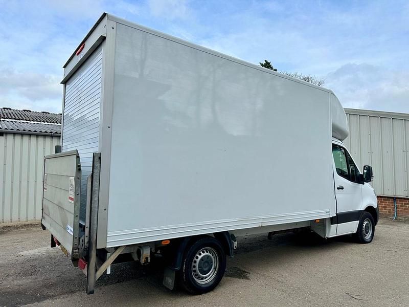 Used Mercedes Sprinter Progressive 2021 White Van