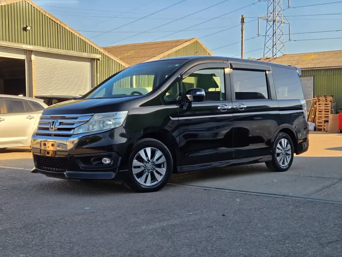 Used Honda Stepwgn 2013 Black MPV