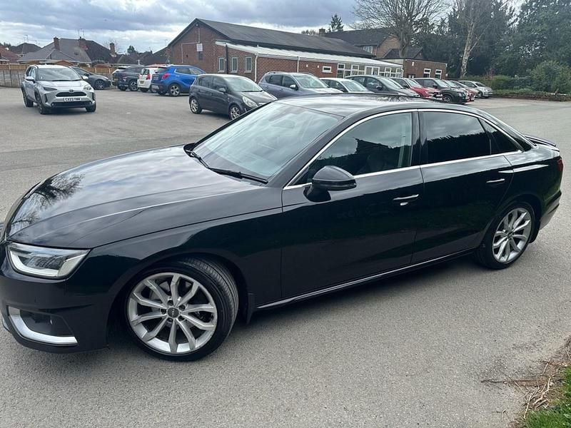 Used Audi A4 Sport 163 HP (119 kW) 2020 Black Sedan