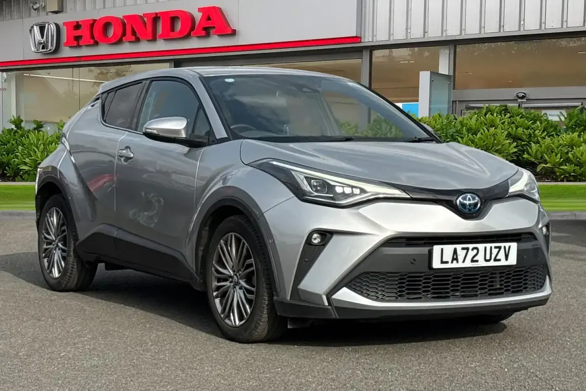 Usado Toyota C-HR 2023 Prateado SUV