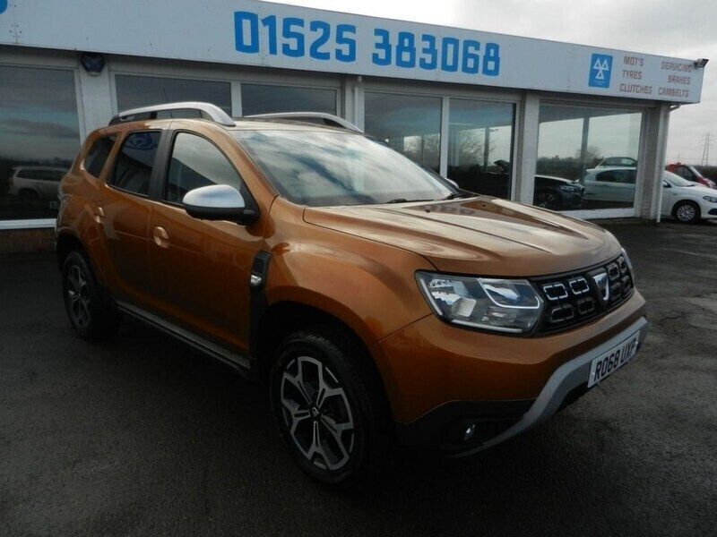 Orange Used 2018 Dacia Duster Prestige SUV | £9,495 (Fair price) - Image 1/4