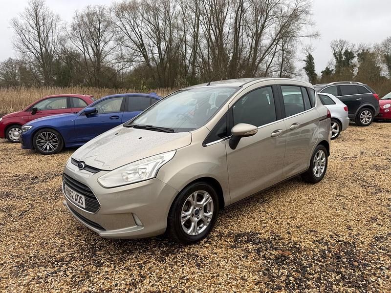 Begagnad Ford B-MAX Zetec 2012 Silver Minibuss