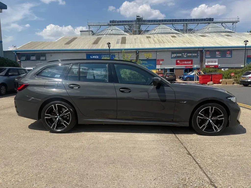 Used BMW 330e M Sport 292 HP (214 kW) 2022 Grey Estate