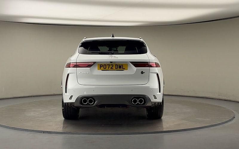 Used Jaguar F-Pace SVR 551 HP (405 kW) 2022 White SUV