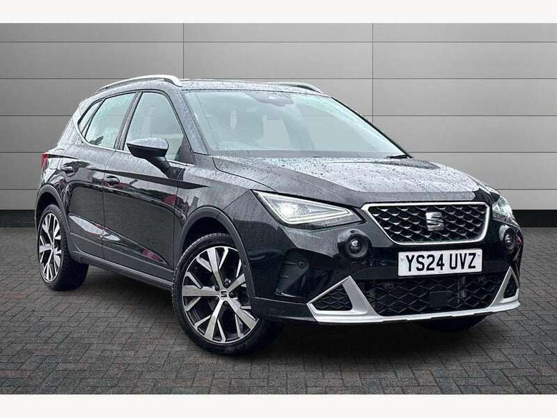 Midnight black Used 2024 Seat Arona Xperience Lux SUV | £19,450 (A bit pricey) - Image 1/4