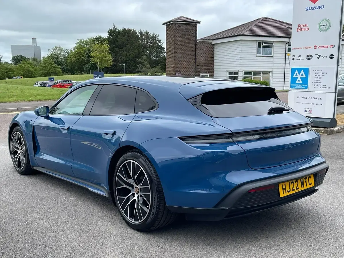Used Porsche Taycan Sport Turismo Performance Package 78 kW (107 HP) 2022 Blue Estate
