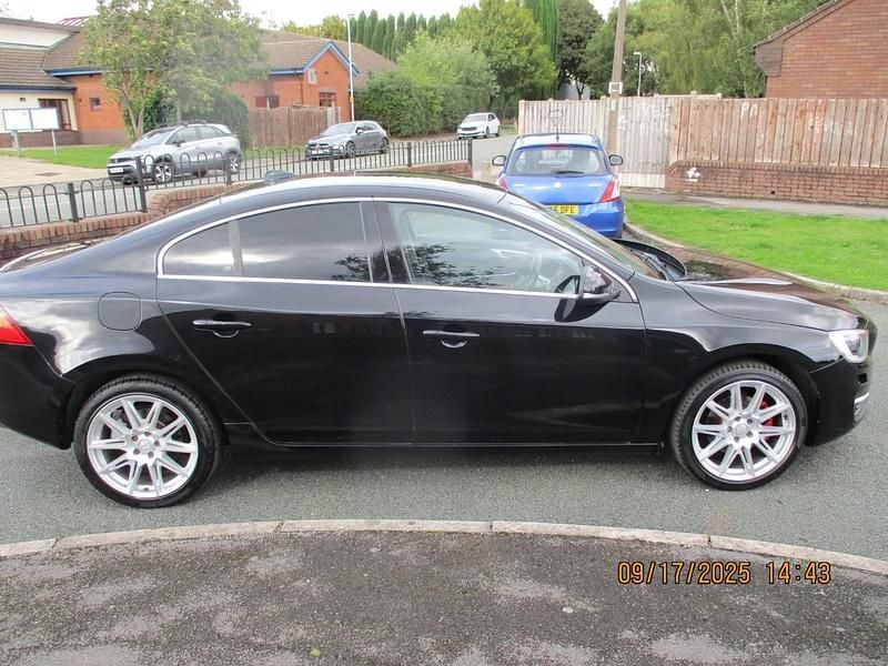 Used Volvo S60 SE Lux 115 HP (84 kW) 2015 Black Sedan