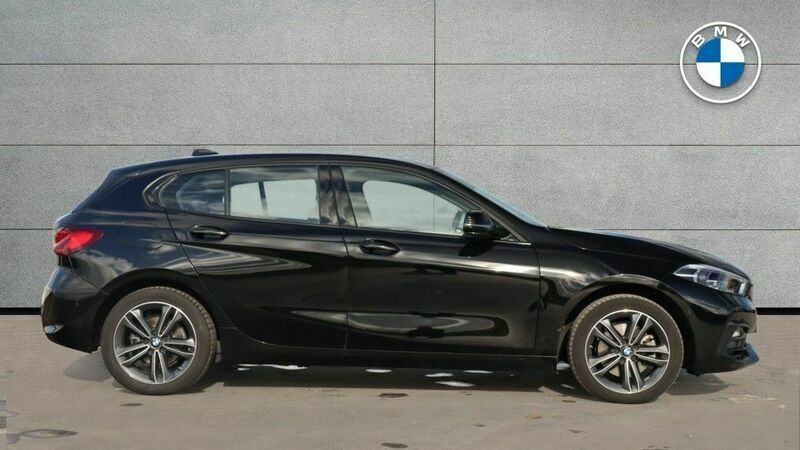 Used BMW 118 Sport Line 138 HP (101 kW) 2020 Black Hatchback