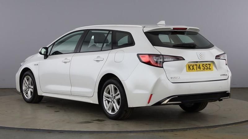 Usado Suzuki Swace 140 CV (102 kW) 2024 Blanco Familiar