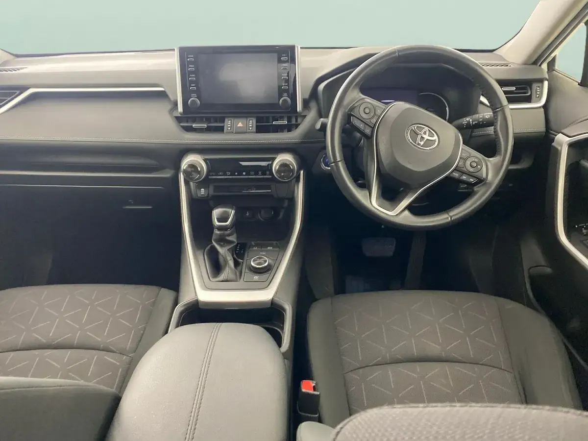 Used Toyota RAV4 Hybrid Design 222 HP (163 kW) 2021 White SUV