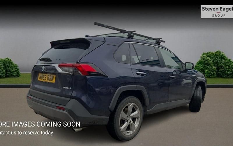 Used Toyota RAV4 218 HP (160 kW) 2025 SUV