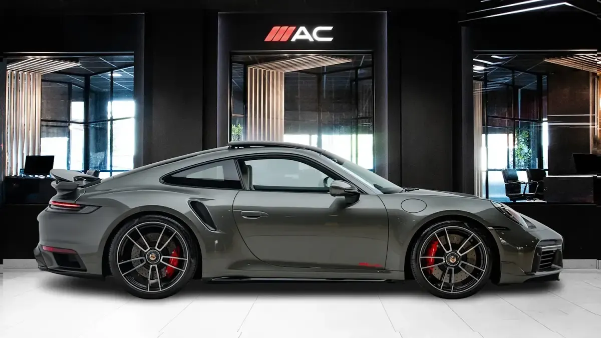 Used Porsche 992 2022 Green Coupe