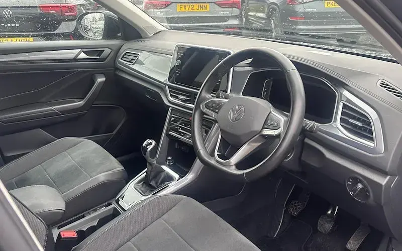 Used VW T-Roc Style 150 HP (110 kW) 2025 SUV