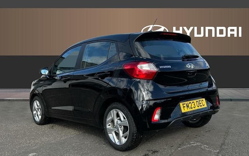 Used Hyundai i10 SE 84 HP (61 kW) 2023 Black Hatchback
