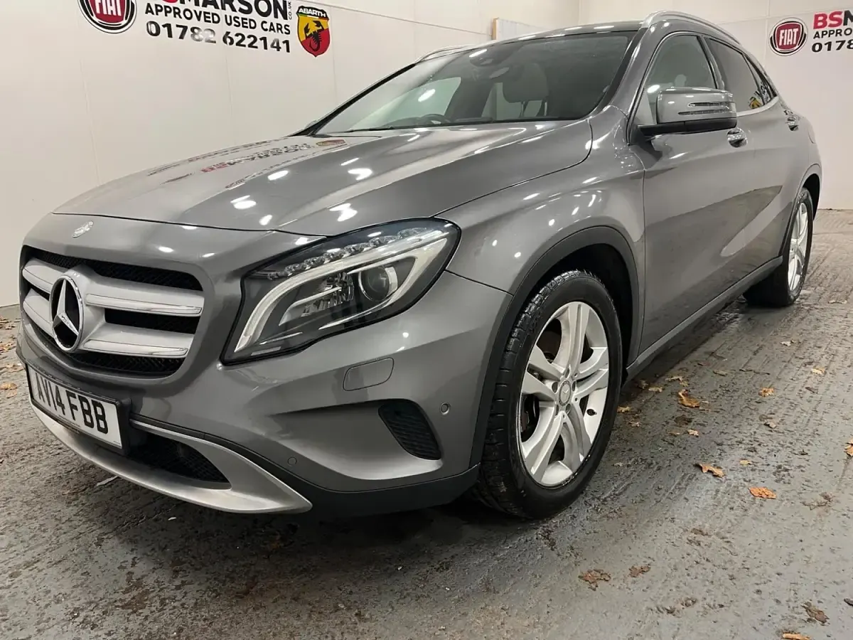 Used Mercedes GLA250 Premium 211 HP (155 kW) 2014 Grey SUV