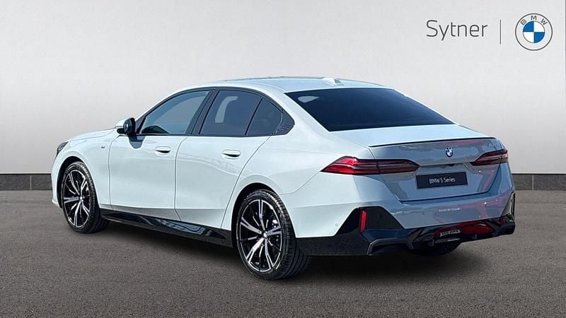 Used BMW 520 M Sport 205 HP (150 kW) 2025 Grey