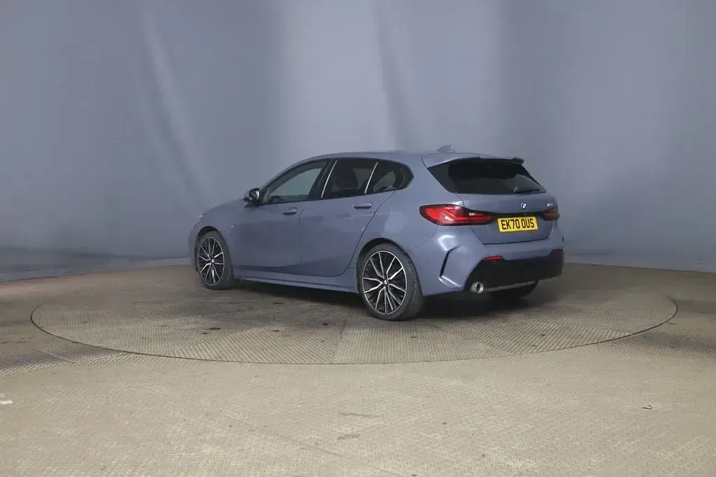 Used BMW 118 M Sport 140 HP (102 kW) 2020 Grey Hatchback