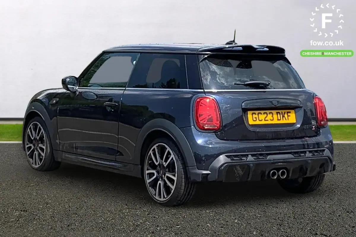 Used Mini John Cooper Works Comfort 228 HP (167 kW) 2023 Blue/black Hatchback
