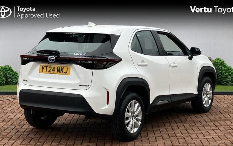 Used Toyota Yaris Hybrid 116 HP (85 kW) 2025 Estate