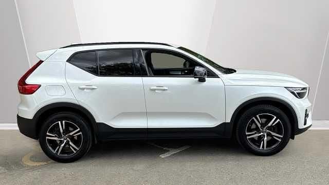 Used Volvo XC40 Plus 161 HP (118 kW) 2023 SUV