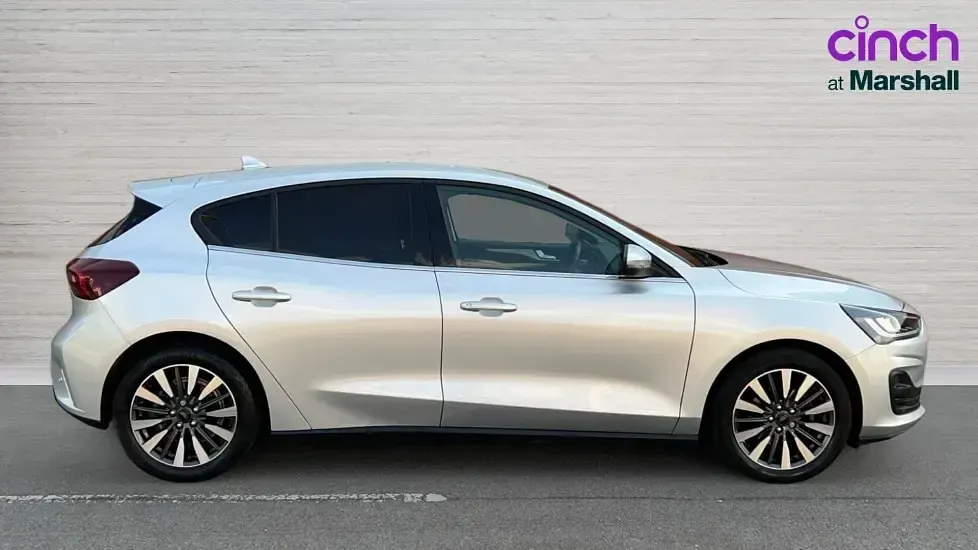 Used Ford Focus Titanium X 155 HP (114 kW) 2023 Silver Hatchback